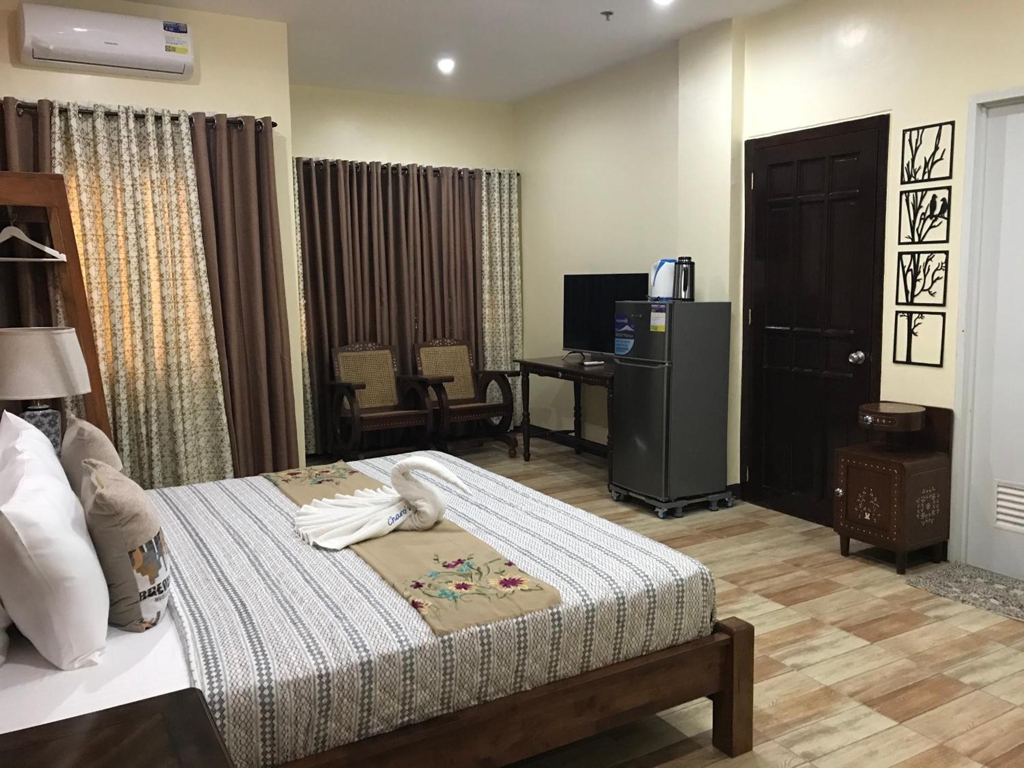 ชารอส ดอร์มิเทล Hotel Dumaguete City ภายนอก รูปภาพ