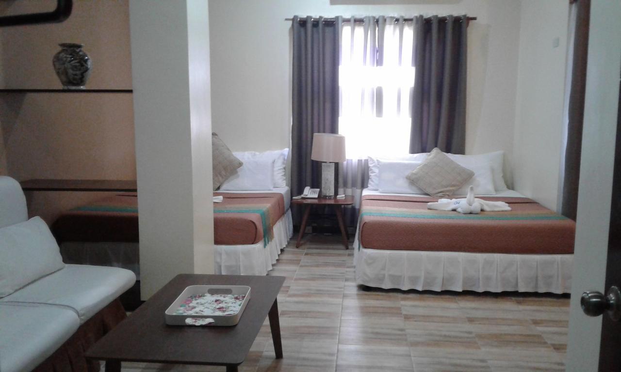 ชารอส ดอร์มิเทล Hotel Dumaguete City ภายนอก รูปภาพ