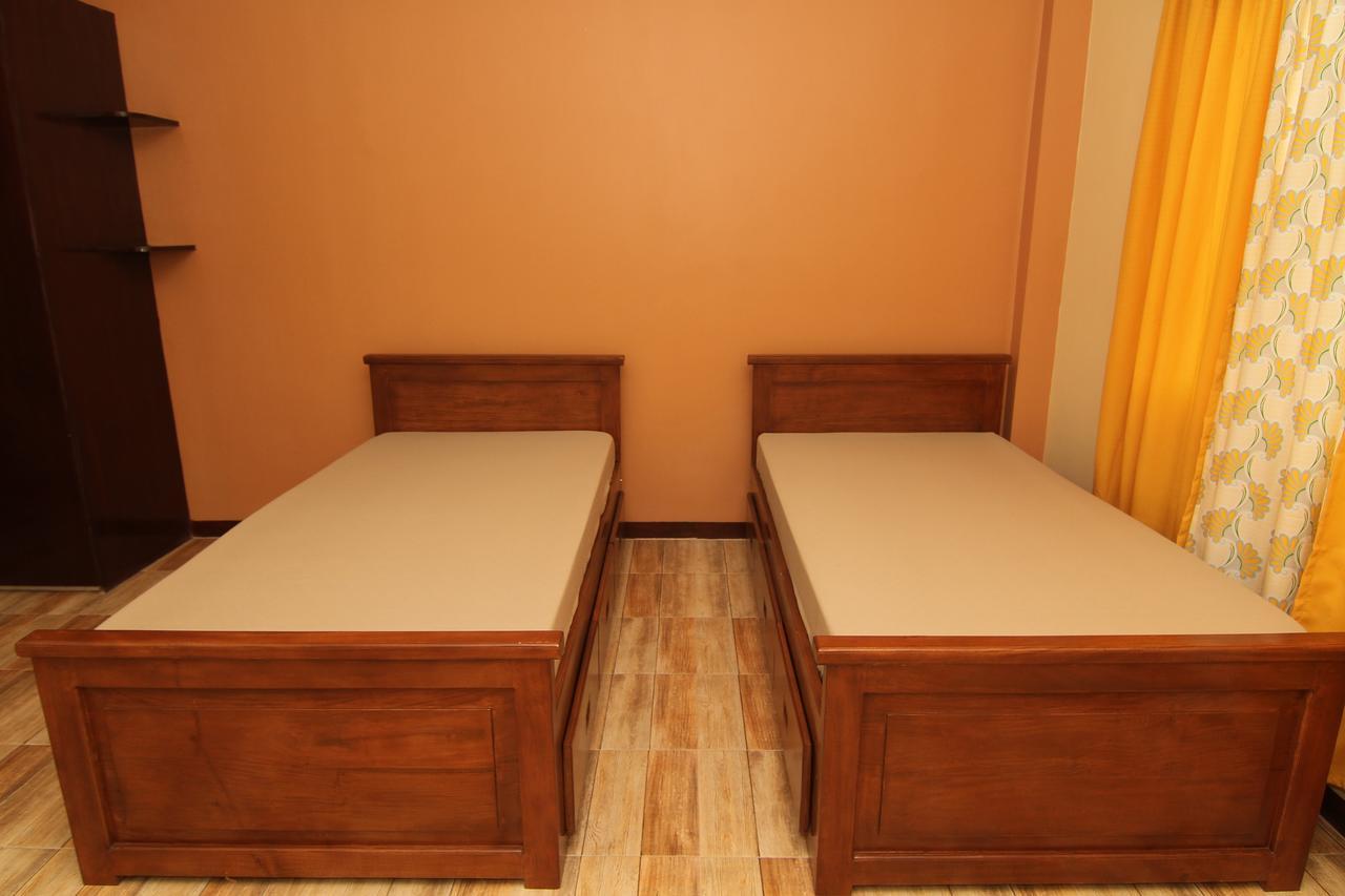 ชารอส ดอร์มิเทล Hotel Dumaguete City ภายนอก รูปภาพ