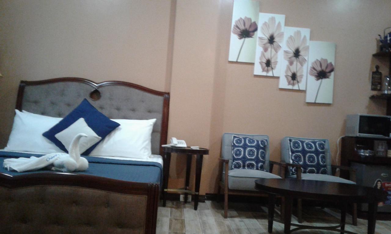ชารอส ดอร์มิเทล Hotel Dumaguete City ภายนอก รูปภาพ